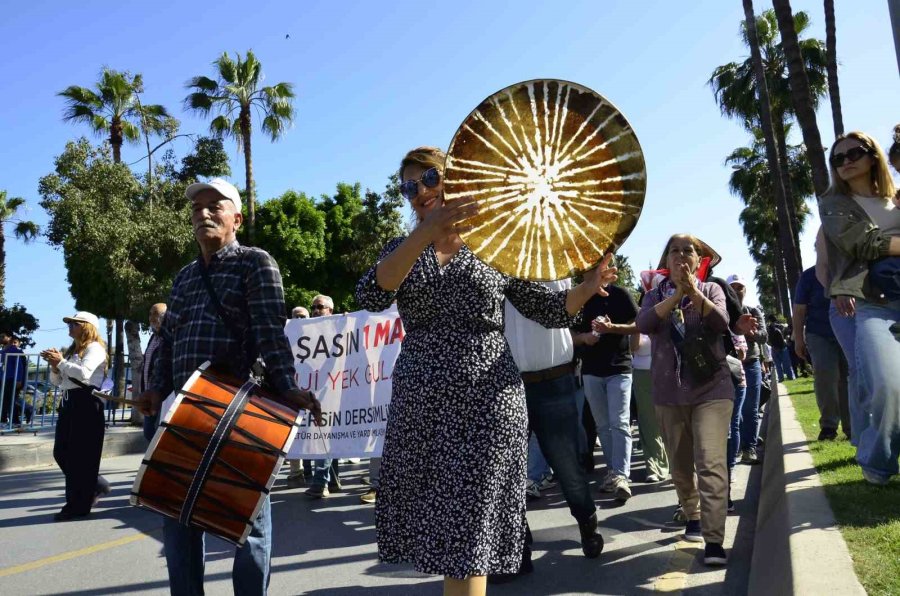 Mersin’de 1 Mayıs Coşkuyla Kutlandı