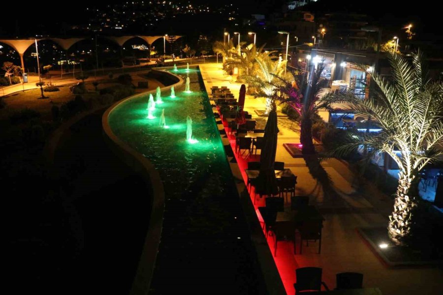 Alanya’da Süs Havuzları Yaz Sezonuna Hazırlanıyor