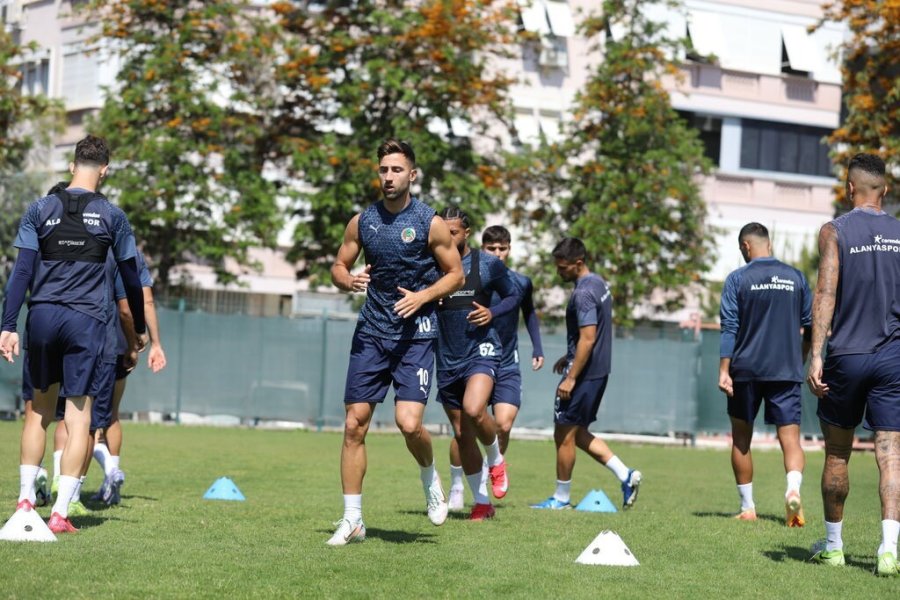 Alanyaspor, Kayserispor Maçı Hazırlıklarını Tamamladı