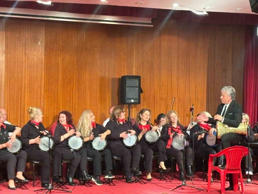 Eskişehir’de Düzenlenen ‘ritim Konseri’ Birbirinden Güzel Eserler Seslendirdi