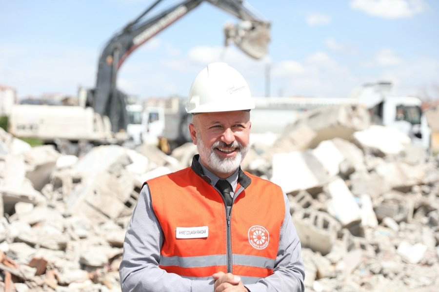 Başkan Çolakbayrakdar: "iğne Oyası Gibi İşledik, Şimdi Modern Yaşam Başlıyor"