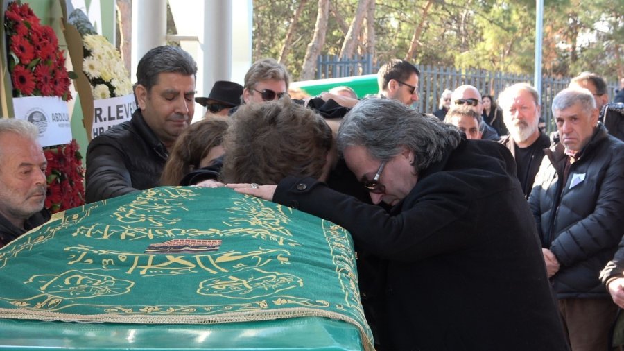 Keman Sanatçısı Laçin Akyol’un Yaşamını Yitirdiği Kaza Anı Kamerada