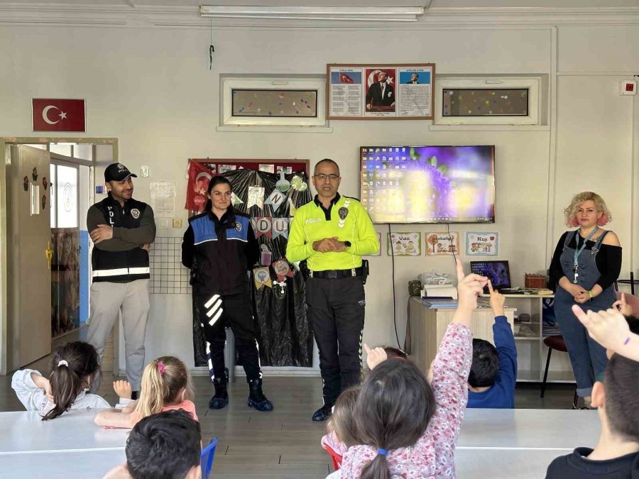 Minik Yürekler Emniyetle Buluştu: Öğrencilere Polislik Mesleği Tanıtıldı