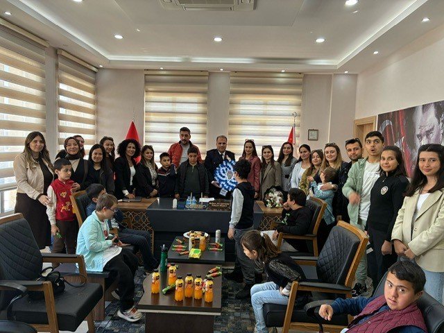 Minik Yürekler Emniyetle Buluştu: Öğrencilere Polislik Mesleği Tanıtıldı