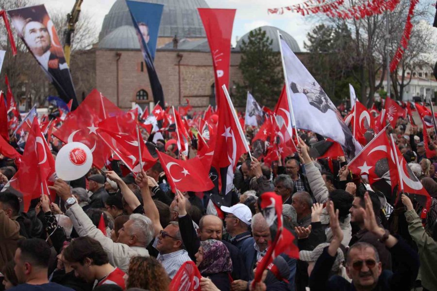 Chp Genel Başkanı Özel: "ekrem Başkanı İçeride Tutmanın Bedeli 2.2 Trilyon"