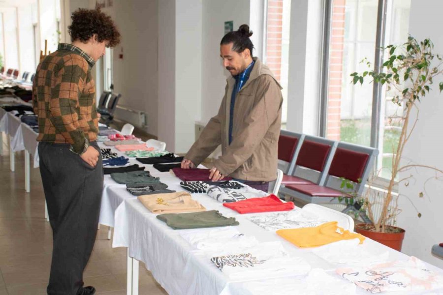 Anadolu Üniversitesi İbf’de İleri Takas Pazarı Kuruldu