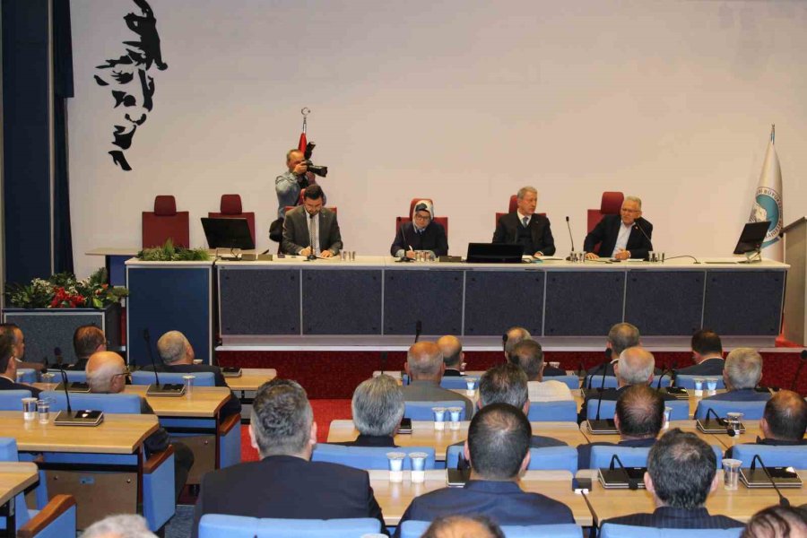 Hulusi Akar: "terörsüz Türkiye Sürecinde Herhangi Bir Aksama, Vazgeçme Yok"