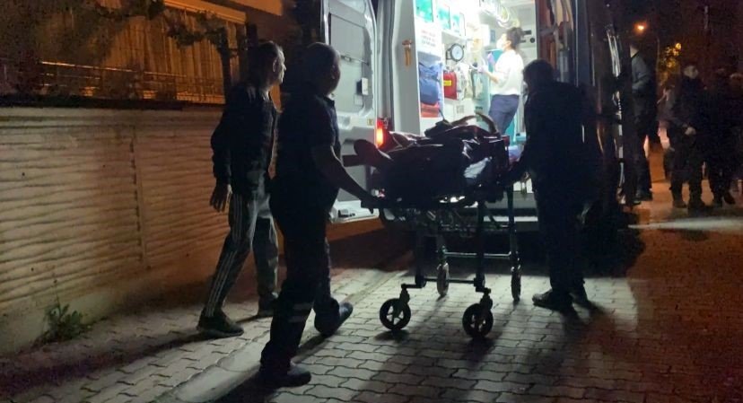 Evine Gireceği Sırada Sırtından Vuruldu