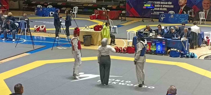 Eskişehirli Sporcu Nida Nur Çene Türkiye Tekvando Şampiyonası’nda Türkiye 3’üncüsü Oldu