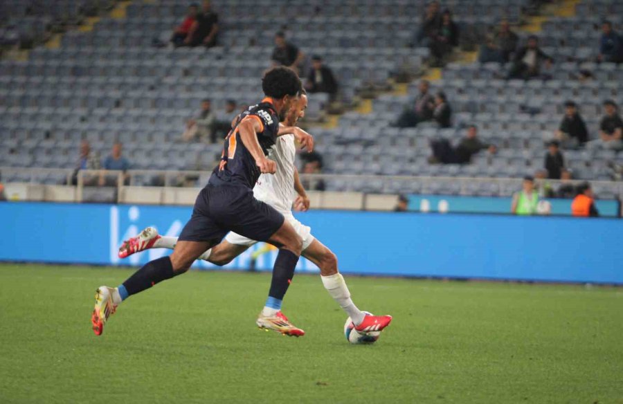 Trendyol Süper Lig: Atakaş Hatayspor: 2 - Başakşehir: 4 (maç Sonucu)