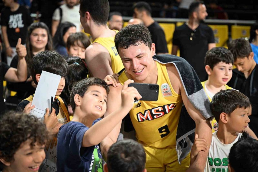 Türkiye Sigorta Basketbol Süper Ligi: Mersin Spor: 89 - Bursaspor: 82