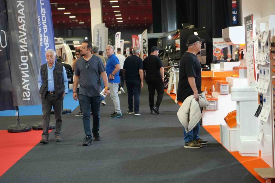 Antalya’da Akıllı Evler Doğayla Buluştu, Fuar Ziyaretçileri Hayran Kaldı