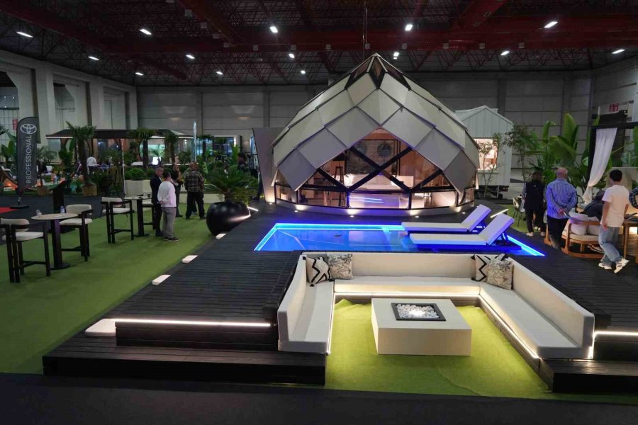 Antalya’da Akıllı Evler Doğayla Buluştu, Fuar Ziyaretçileri Hayran Kaldı