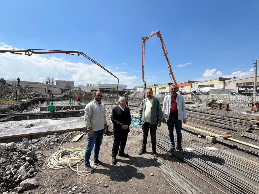 Başkan Büyükkılıç, Anbar’da Cami İnşaatını İnceledi