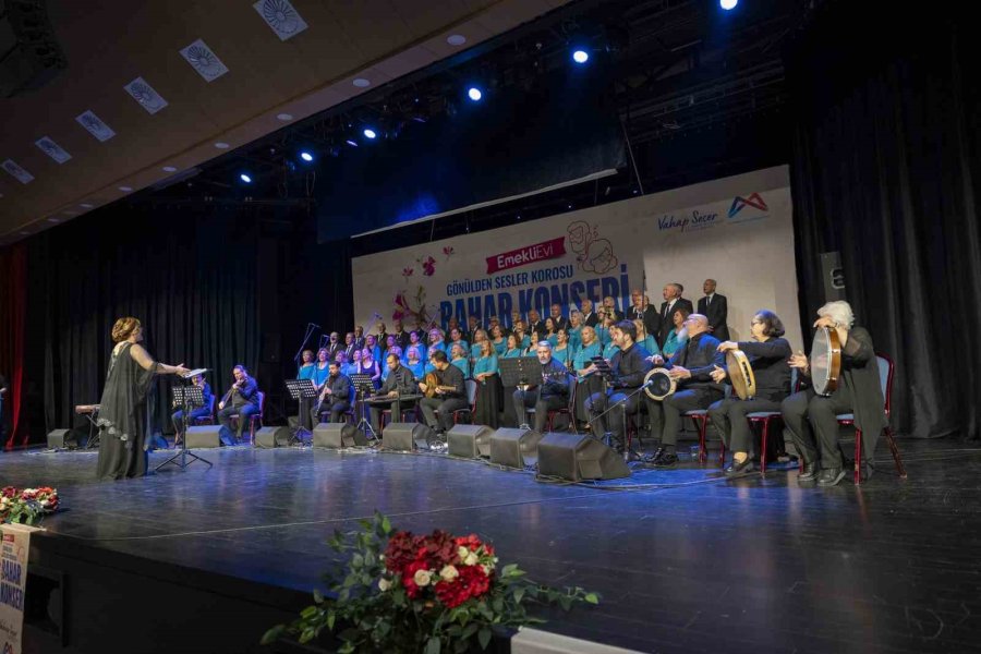 Gönülden Sesler Korosundan Türk Sanat Müziği Ziyafeti