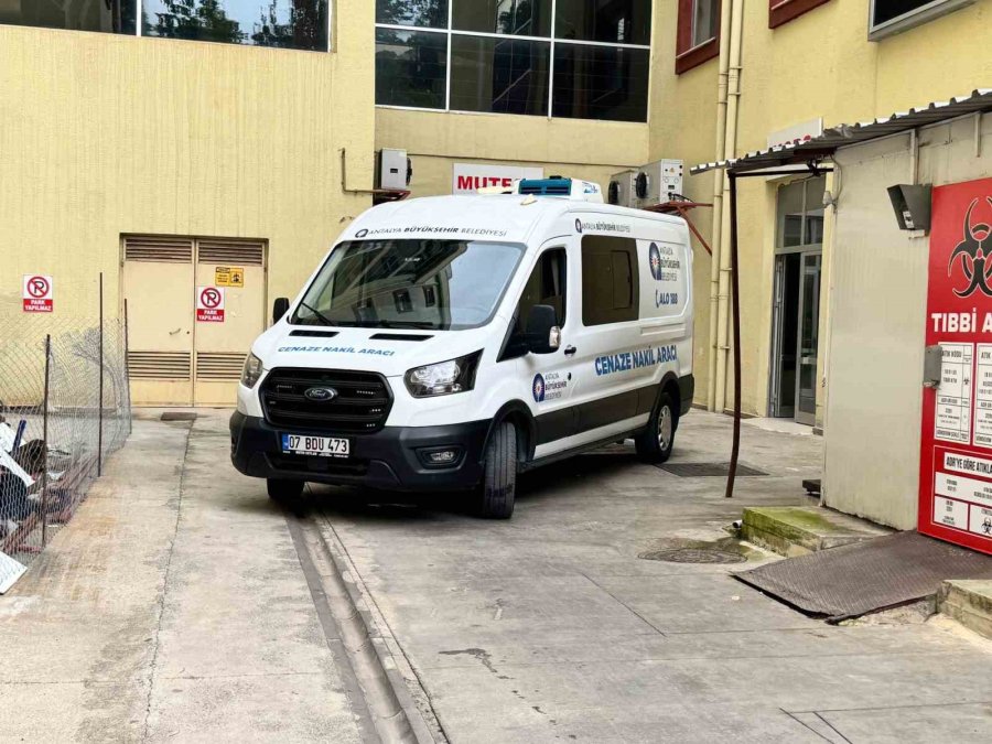 Gazipaşa’da 2 Çocuk Babası Depo İçerisinde Ölü Bulundu