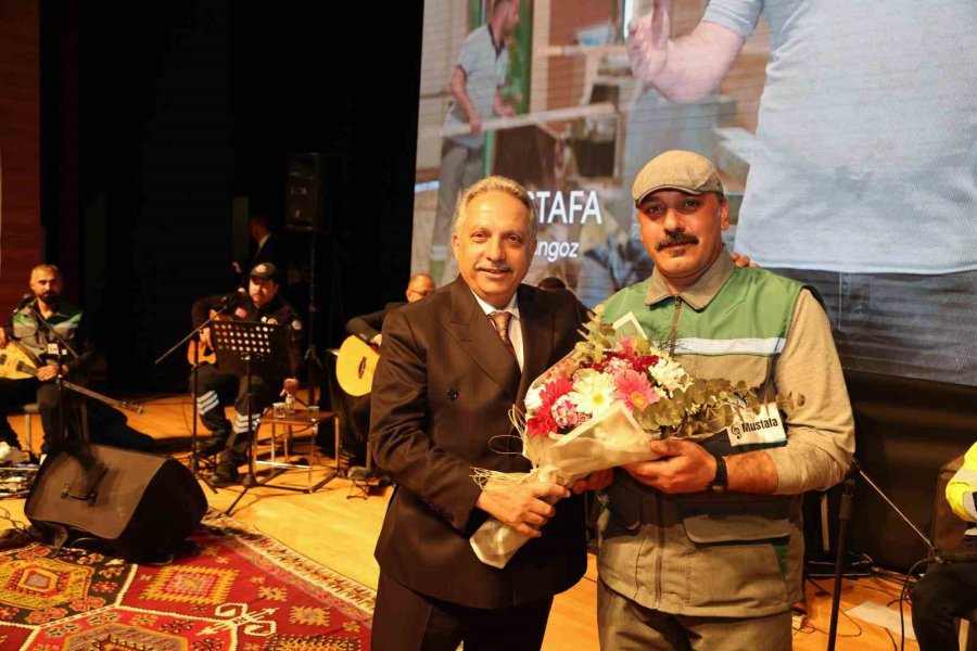 Talas’ın Grup Şantiye Konserinin Yankıları Sürüyor