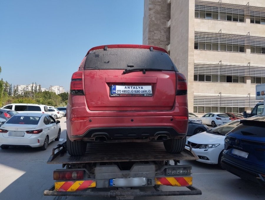 Antalya’da Son 1 Haftada 213 Şahıs Tutuklandı