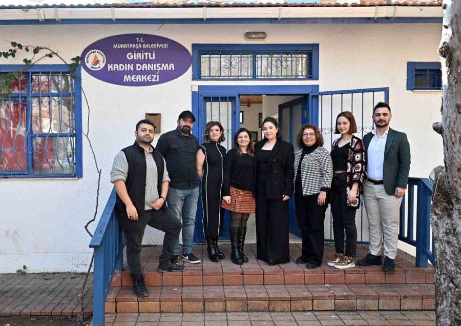 Muratpaşa’da Sınava Girecek Öğrenci Velilerine Destek