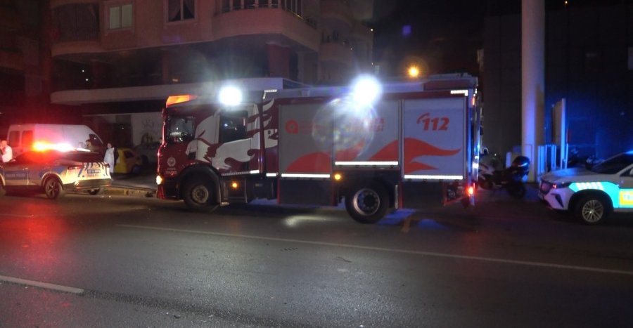 Alanya’da Takla Atan Otomobil Hurdaya Döndü: 2 Yaralı