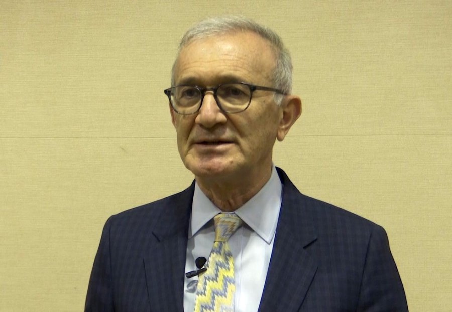 Jinekoloji Kongresinde ‘müstehcen Mesaj’ Tepkisi: "hasta İle İlgili Sırlar Asla Paylaşılmaz"