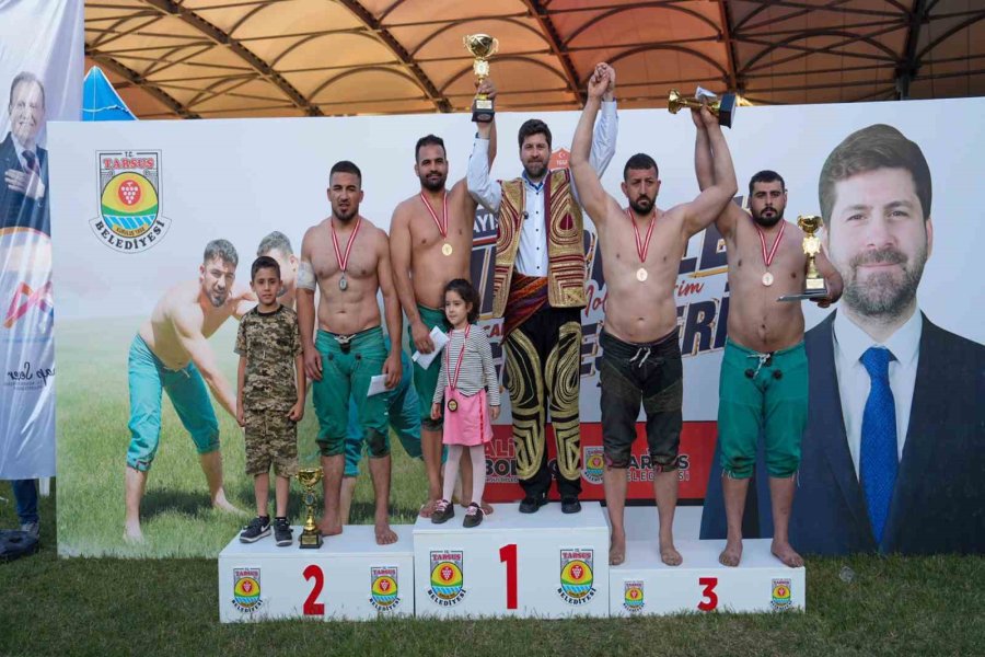 Karakucak Güreşleri 400 Sporcunun Katılımıyla Gerçekleştirildi