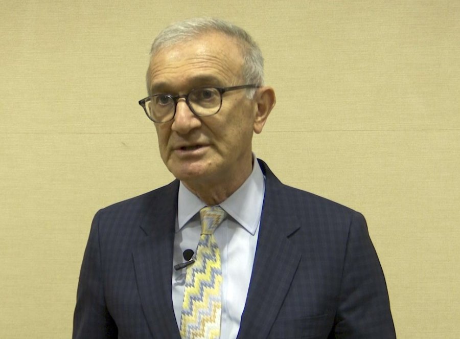 Jinekoloji Kongresinde ‘müstehcen Mesaj’ Tepkisi: "hasta İle İlgili Sırlar Asla Paylaşılmaz"