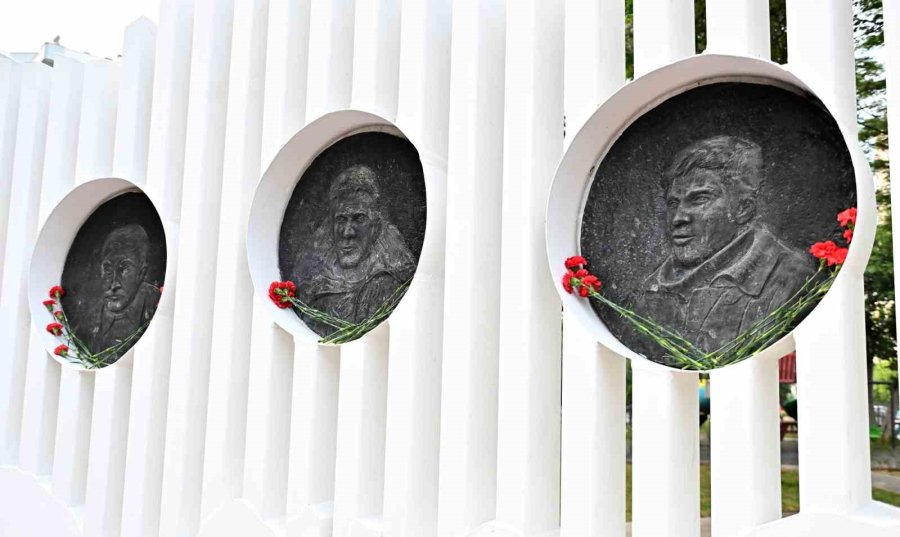 Başkan Uysal: "tam Bağımsız Türkiye Mücadelesi Devam Edecek"