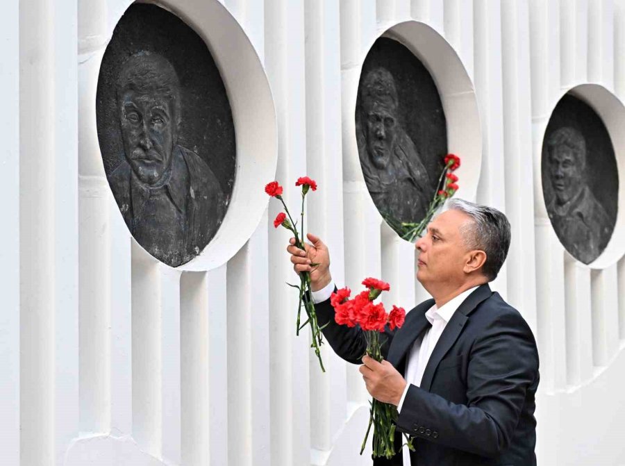 Başkan Uysal: "tam Bağımsız Türkiye Mücadelesi Devam Edecek"