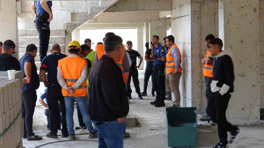 2 Ay Önce Nişanlanan İnşaat İşçisi İlk İş Gününde Hayatını Kaybetti