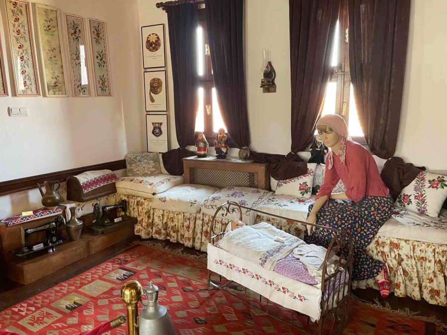 Kırım Tatar Kültürü Eskişehir’de Yaşamaya Devam Ediyor