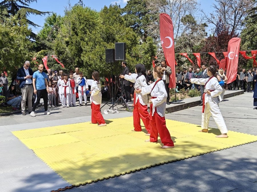 Kayseri’de Hıdırellez Coşkusu