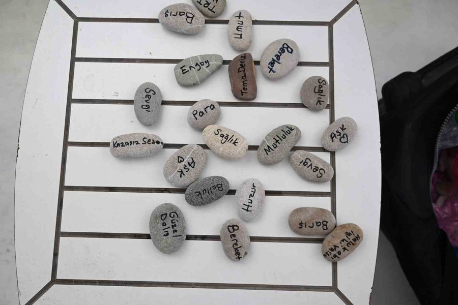 Kemer’de Hıdırellez Dalışı Renkli Görüntülere Sahne Oldu