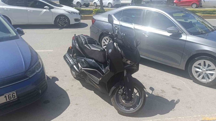 Manavgat’ta Motosiklet Kazası: 1 Yaralı