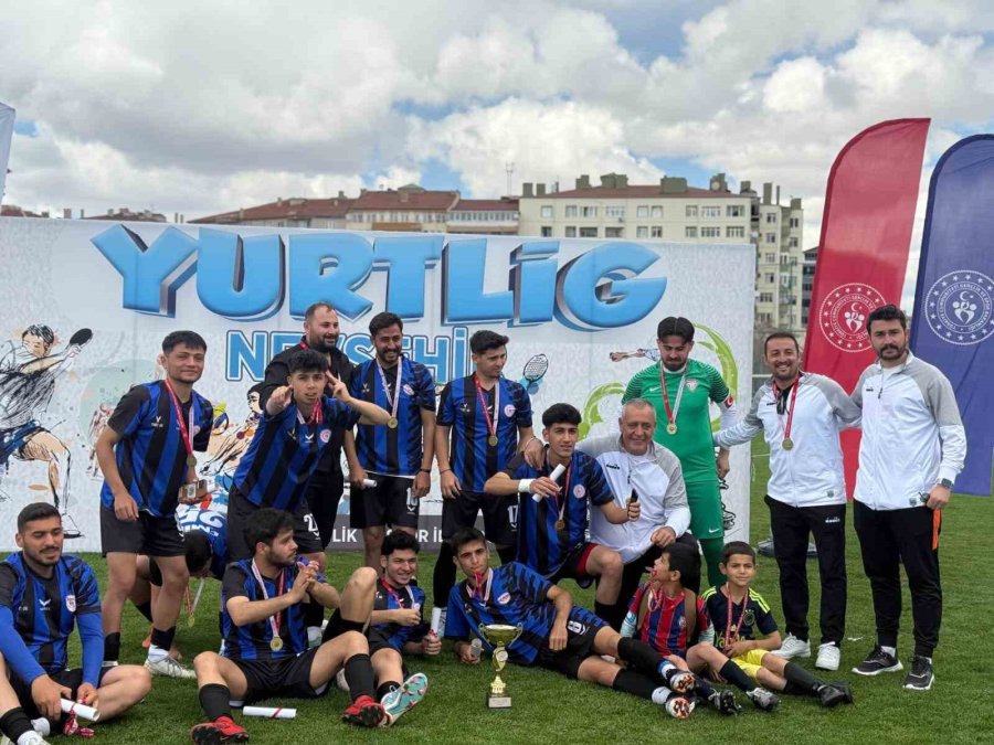 Yurtlig Futbol Bölge Şampiyonu Niğde Ekibi Oldu