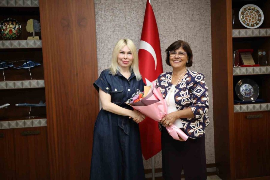 Akdeniz Üniversitesi Hemşirelik Fakültesi’ne 5 Yıllık Akreditasyon