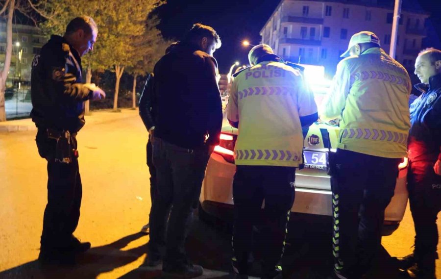 Alkollü Yakalanan Motosiklet Sürücüsü Polise Dert Yandı: "bıktım Bu Hayattan, Yaşamak İstemiyorum"