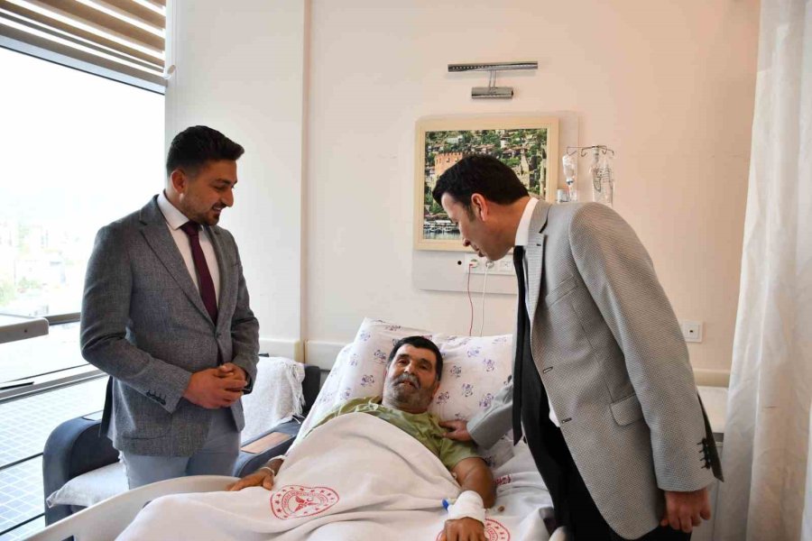 Alanya’da Mikro Cerrahi Yöntemle Doku Nakli Yapıldı