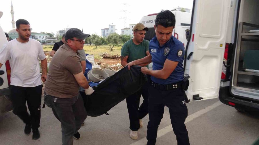 İş Görüşmesi İçin Gittiği Şantiye Önünde Ölü Bulundu