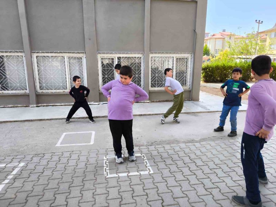 "mutlu Çarşamba" Yüzleri Güldürüyor