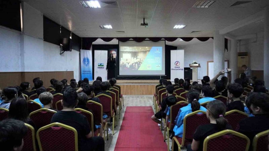 Ck Enerji 20 Okulda ’enerji Verimliliği, Tasarruf Alışkanlığı Ve Sürdürülebilir Yaşam Bilinci’ Eğitimi Verdi