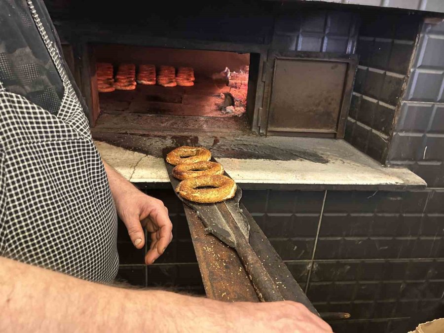 Simidi Yüzde 50 İndirimle 10 Liraya Satıyor