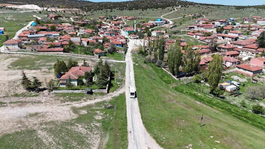 Marketini ’sırtına’ Sarıp Köyleri Gezmeye Başladı; "o Olmasa Aç Kalırız"