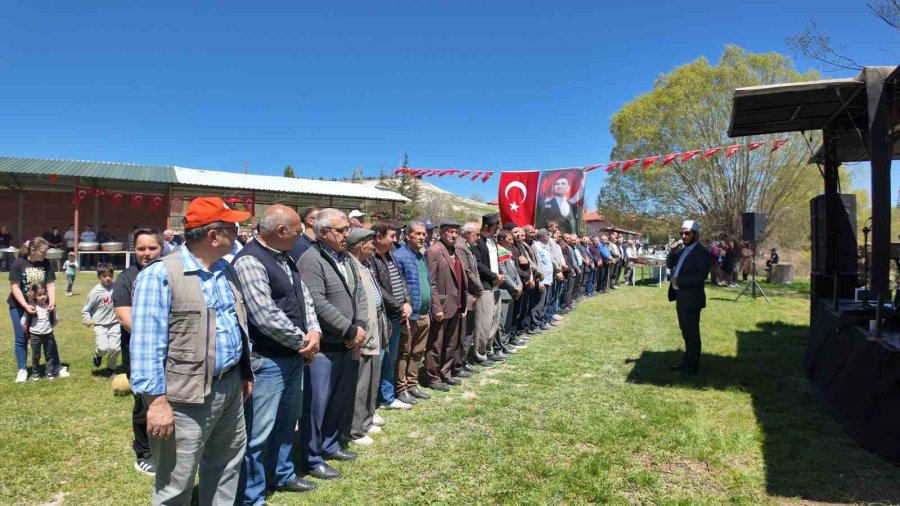 Gemiç’te Hıdırellez Şenliği İle Yağmur Ve Şükür Duası Yapıldı