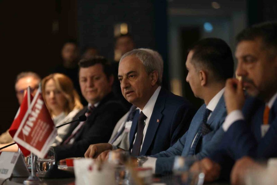 Başkan Kocagöz’den İş İnsanlarına ’kepez’i Birlikte Yönetelim’ Çağrısı