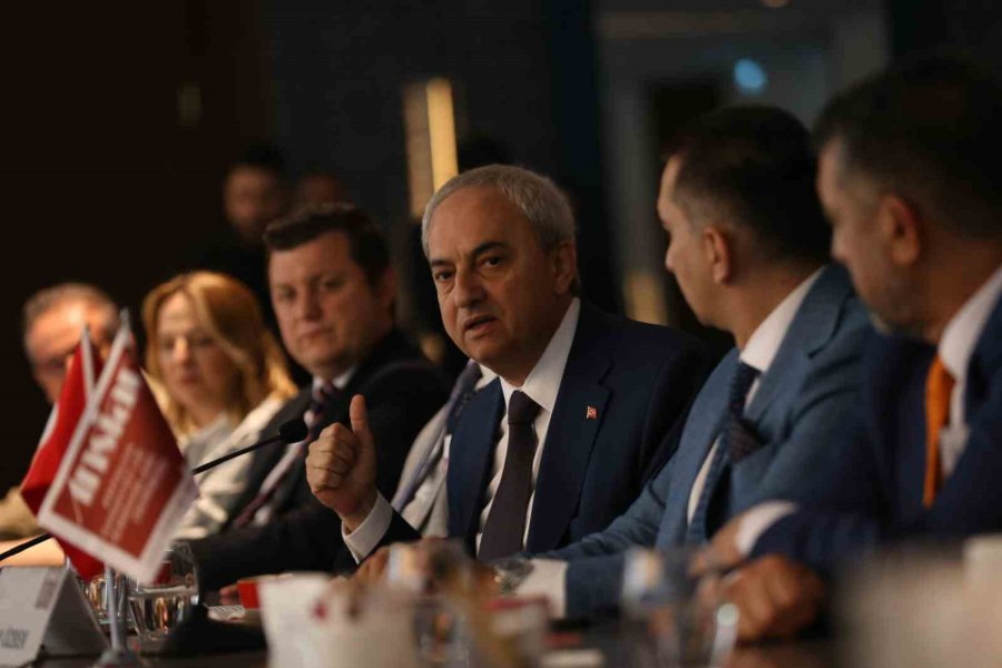 Başkan Kocagöz’den İş İnsanlarına ’kepez’i Birlikte Yönetelim’ Çağrısı