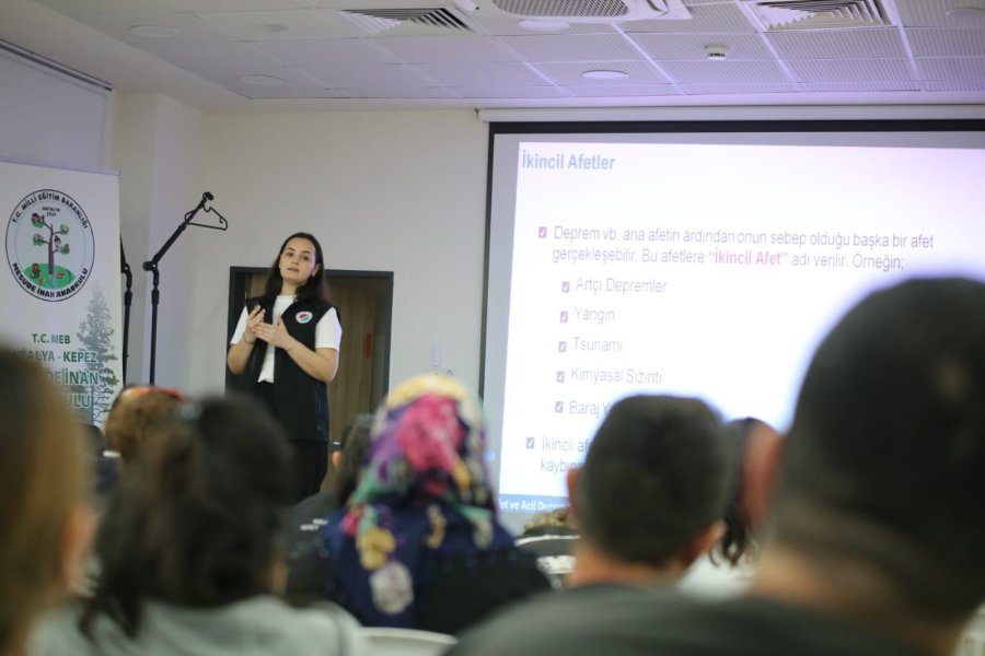 Kepez’in 68 Mahallesinde "afet Farkındalık" Seferberliği Başladı