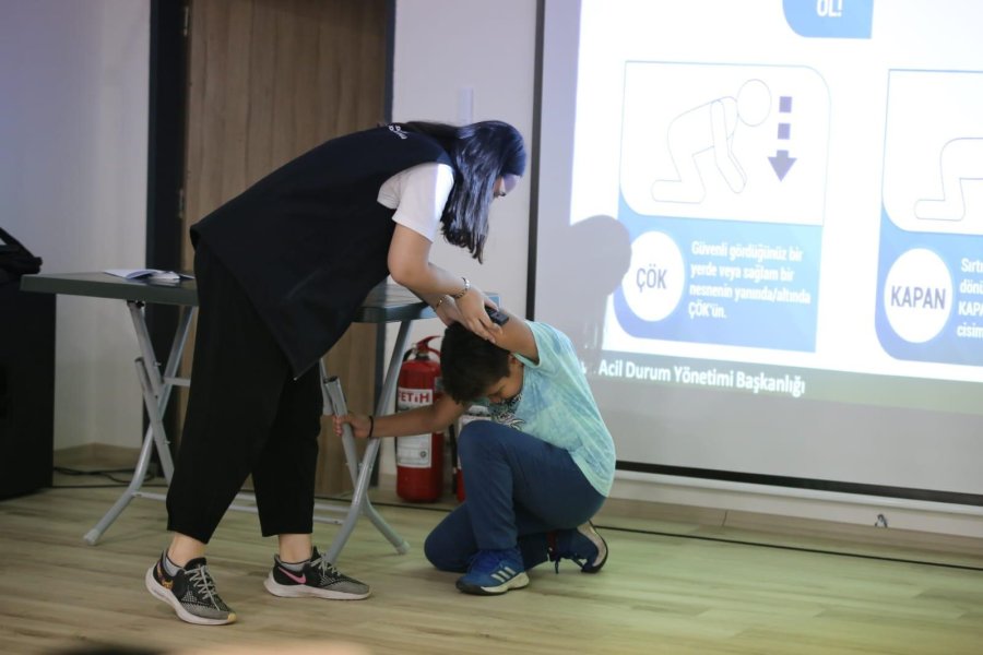 Kepez’in 68 Mahallesinde "afet Farkındalık" Seferberliği Başladı