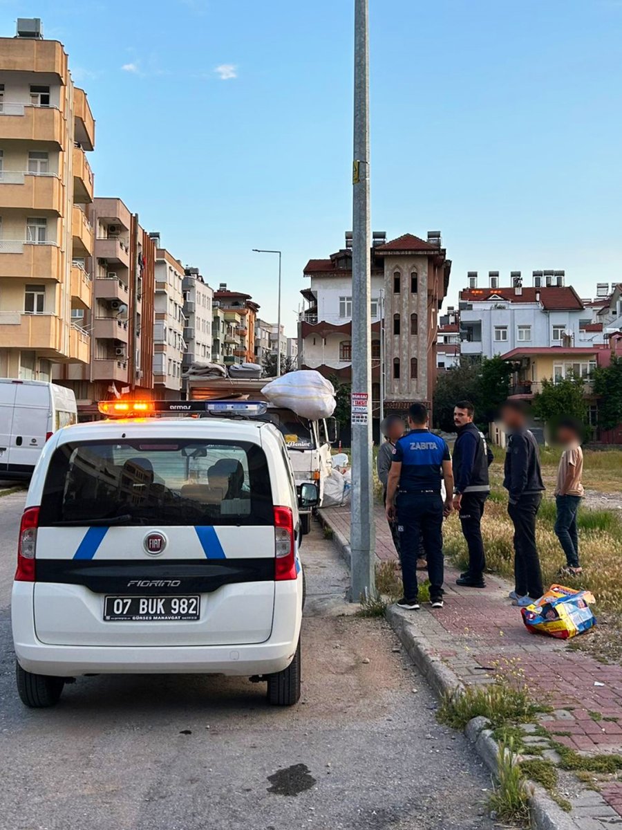 Manavgat’ta Huzur Ve Güvenlik İçin Zabıta Ekipleri Sahada