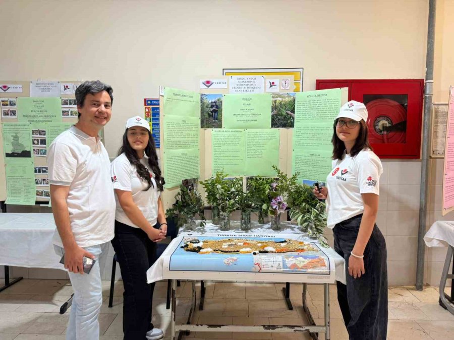Bozyazı’da Bilim Fuarı Düzenlendi
